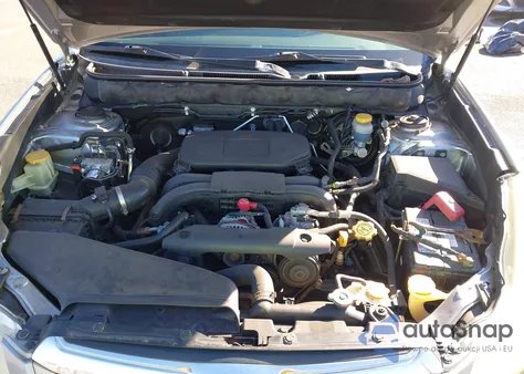 2011 Subaru Outback 2.5I Limited z USA, uszkodzony, nr VIN 4S4BRCKC3B3329408